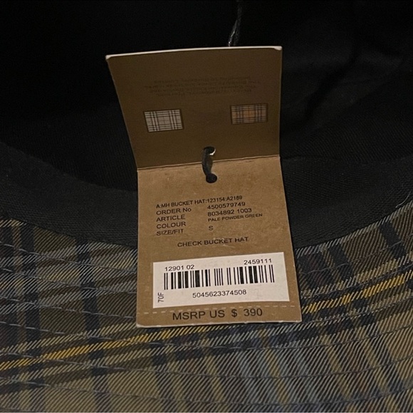 Burberry Bucket Hat - Picture 4 of 8